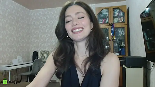 Alicia_NaturalBeauty live cam on StripChat