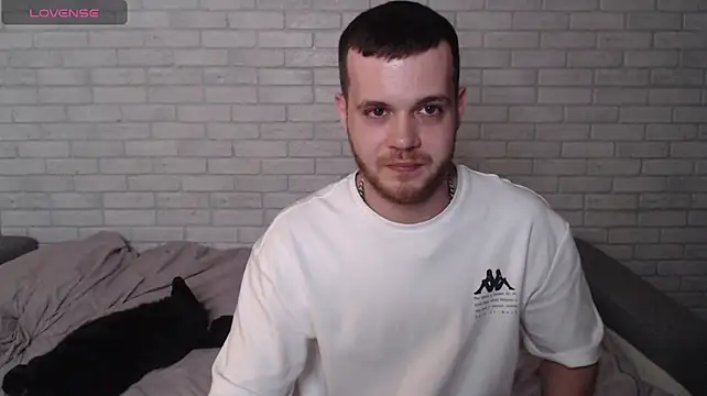 Alexxx_horny