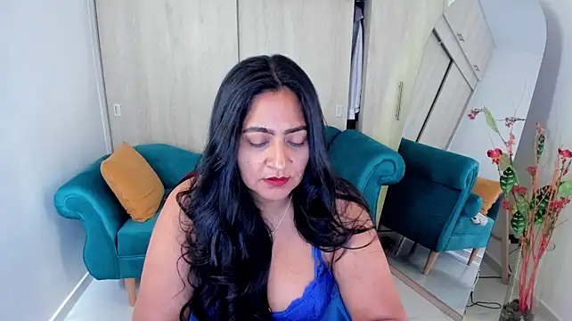 Adele_Sweett live cam on StripChat
