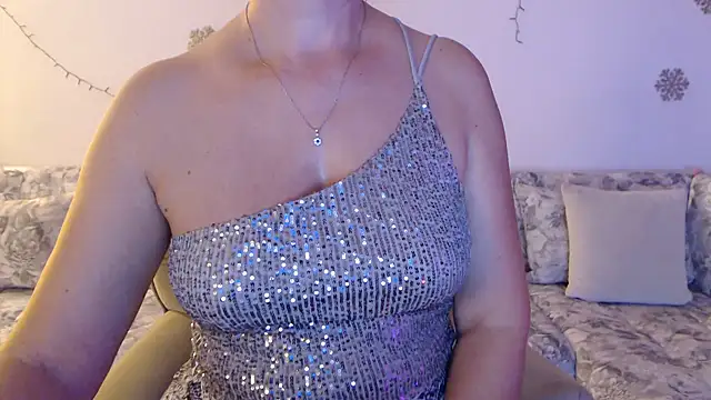 YourfantasyGiuly webcam