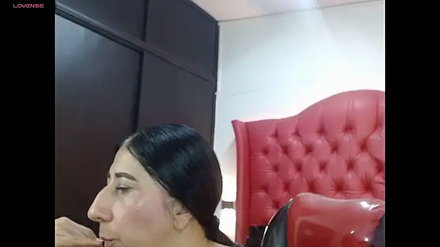 nei_girl live cam on StripChat