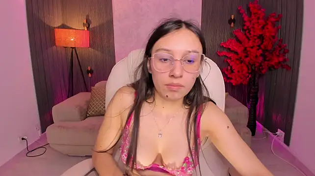 ANGIE-SMITH live cam on StripChat