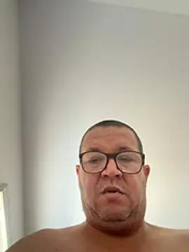 genalo50 live cam on StripChat