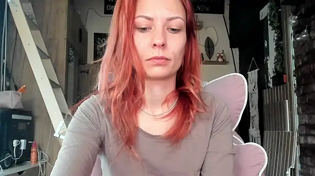 karo123421 live cam on StripChat