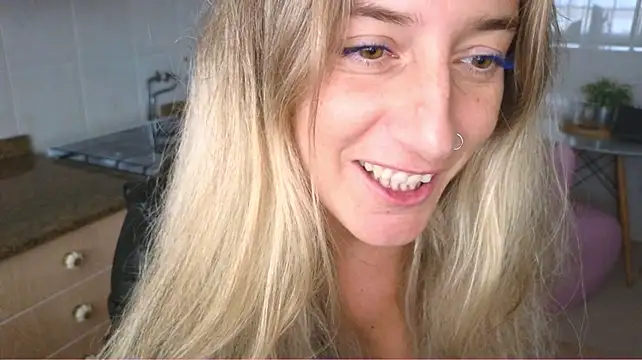 lunamix (F milf) - I WANNA CUM SO BAD! SQUIRT IN YOUR FACE