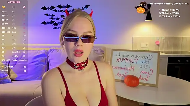 littleforestelf2 (G young) - oil boobs