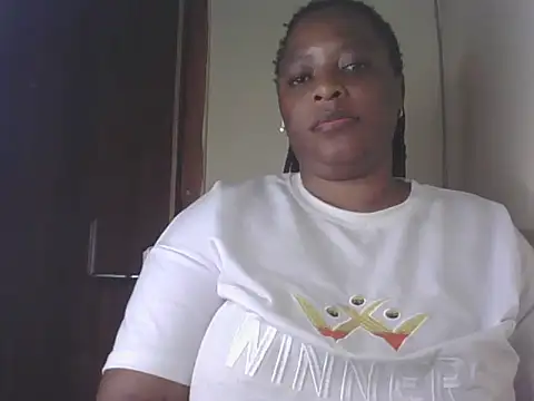 Aminatta_1 webcam