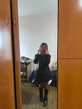 Thegirlofthemirror