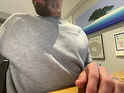 Luckyenglishmanx