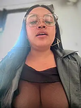 outdoors-mia_khalifa (Ask my age) - breasts exposed with drool