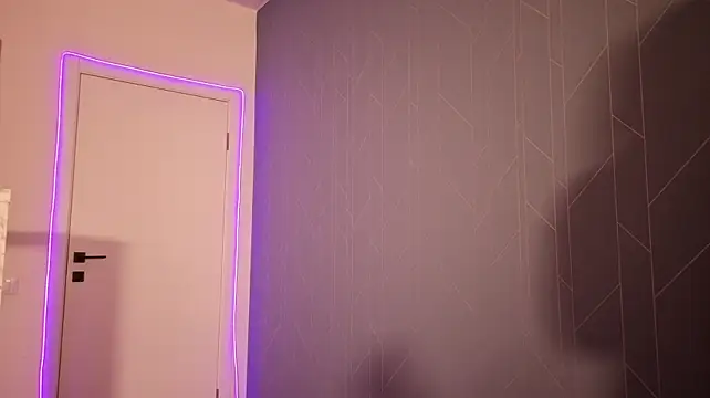 carmelitaramella's live room