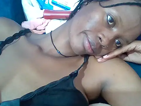 Fatu24 live cam on StripChat