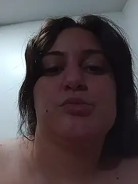 Barbie_velrose live cam on StripChat