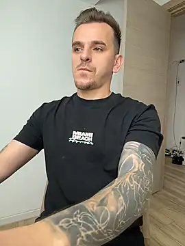 Huge_cock22cm