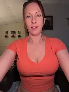 SassySable live cam on StripChat