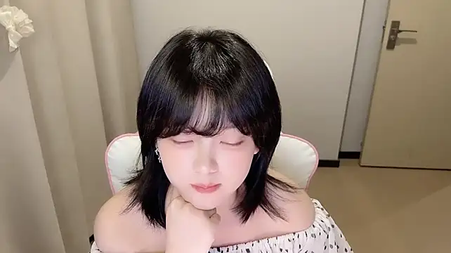 max688