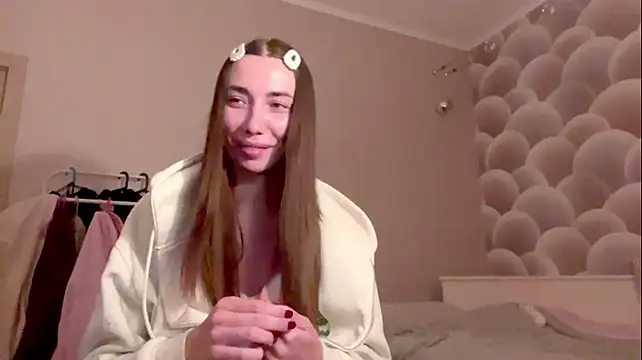 Stream-Bild von EmmalinePeitz auf Stripchat