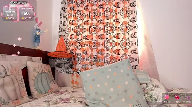AlexaFoxx_