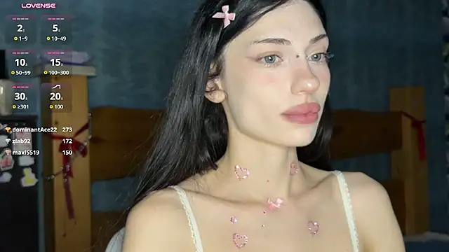Milkassi_li live cam on StripChat
