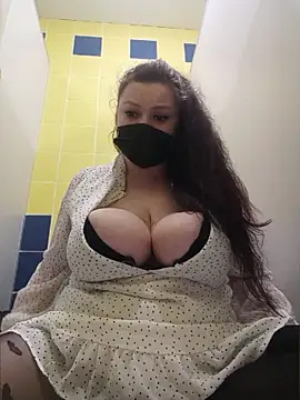 Sassy_Pants live cam on StripChat