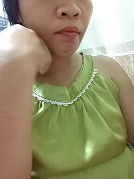 Wantcumwithyou live cam on StripChat