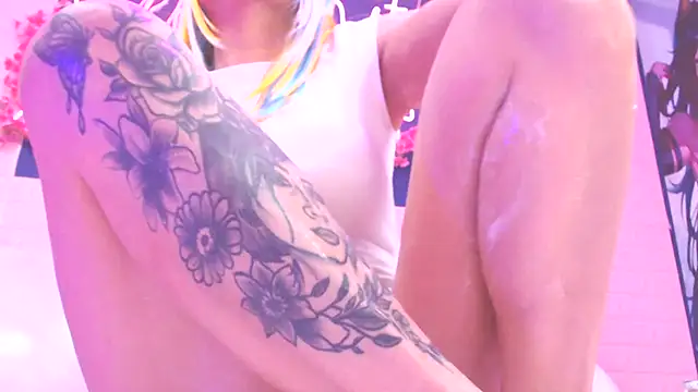 JakelineKitty live sex cam