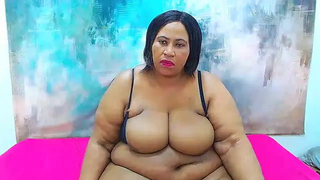 GoldenGoddess webcam