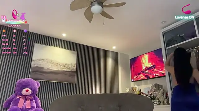 Spicycarolina live sex cam