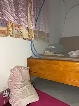lixiaoshuai8 live cam on StripChat