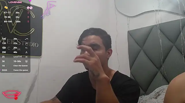 jaan_gulab live cam on StripChat