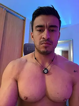 Chris_Clarck live cam on StripChat