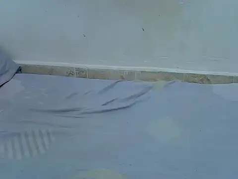 thulisile05 live cam on StripChat