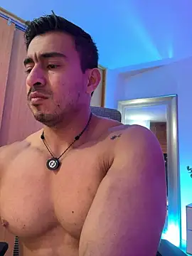 chris_clarck (M young) - Take off my brief🍆🍑🔥😈🥵
