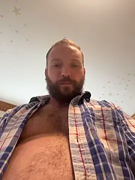 pumpuppete4 live cam on StripChat
