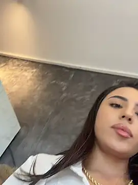 AbyThompson live cam on StripChat