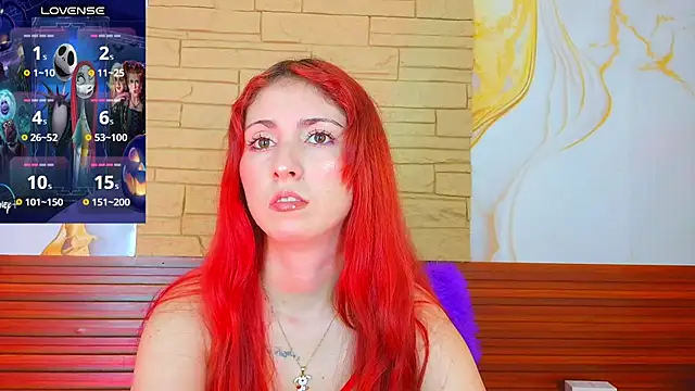 mialunellepri live cam on StripChat