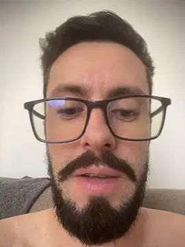 Sobral87 live cam on StripChat