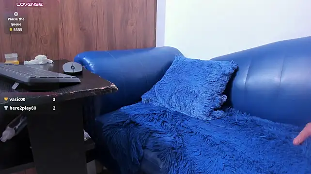 Mature_Skinny