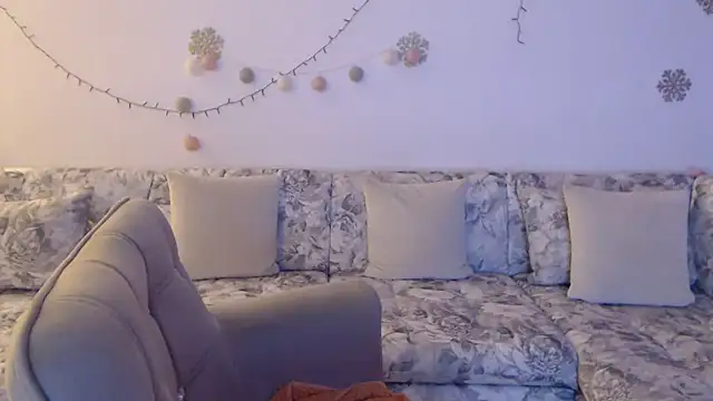 YourfantasyGiuly live cam on StripChat