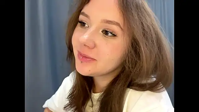 kseniyatemia live cam on StripChat