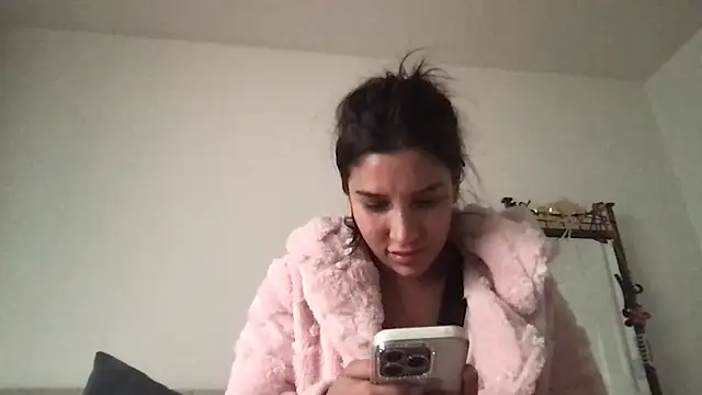 YourFavouriteSecret1 live cam on StripChat