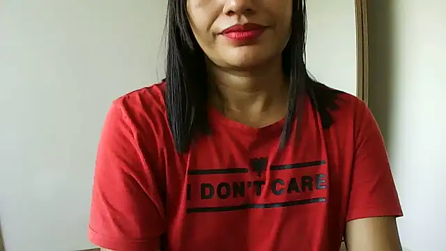 Gata-Fatall live cam on StripChat