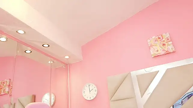 mia_moonlight0 live cam on StripChat