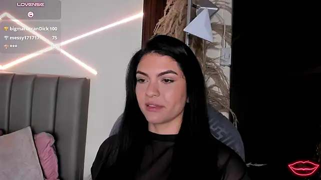 Veronicalanx1 live cam on StripChat