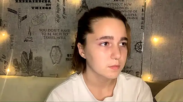 KassieIhenyen webcam