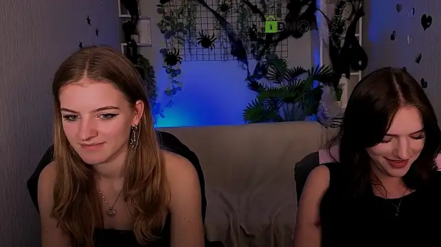 lisa_dark_