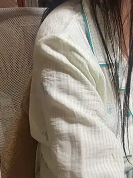 Mina048 live cam on StripChat