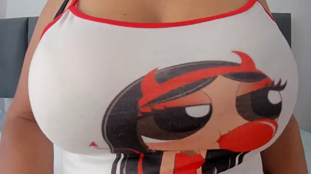 MaraOwen_ live cam on StripChat