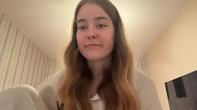 TeshaCumbass live cam on StripChat