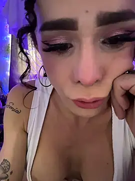 Mydreams69 live cam on StripChat